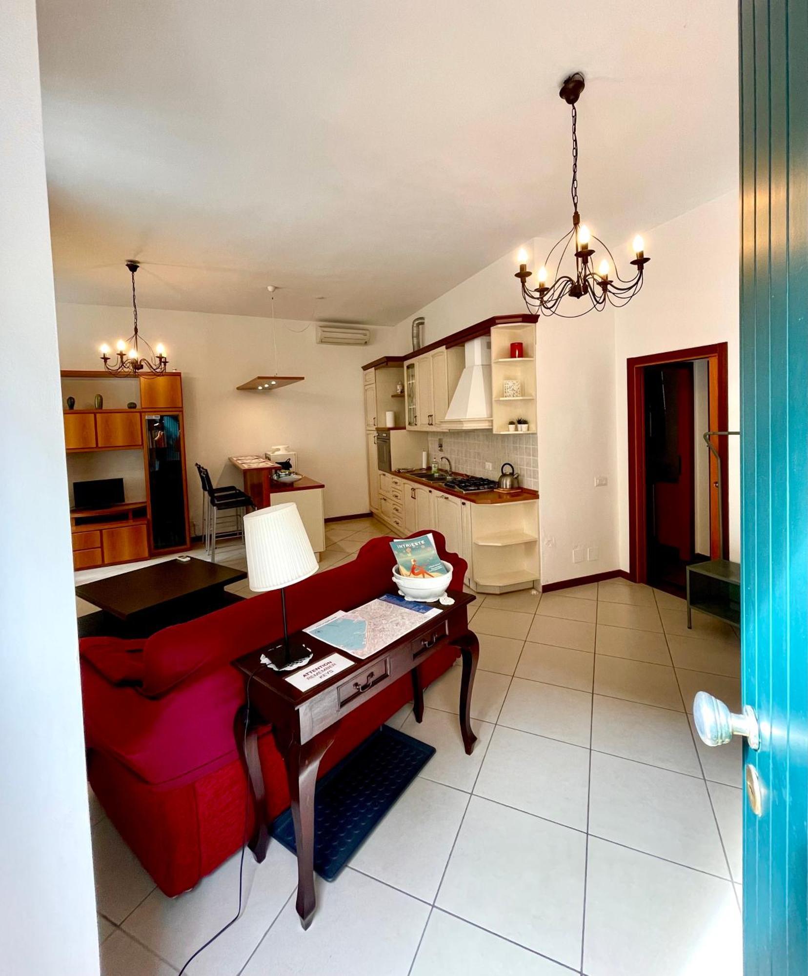 Trionfo Your Home In Trieste Business And Holiday Stays Exterior foto
